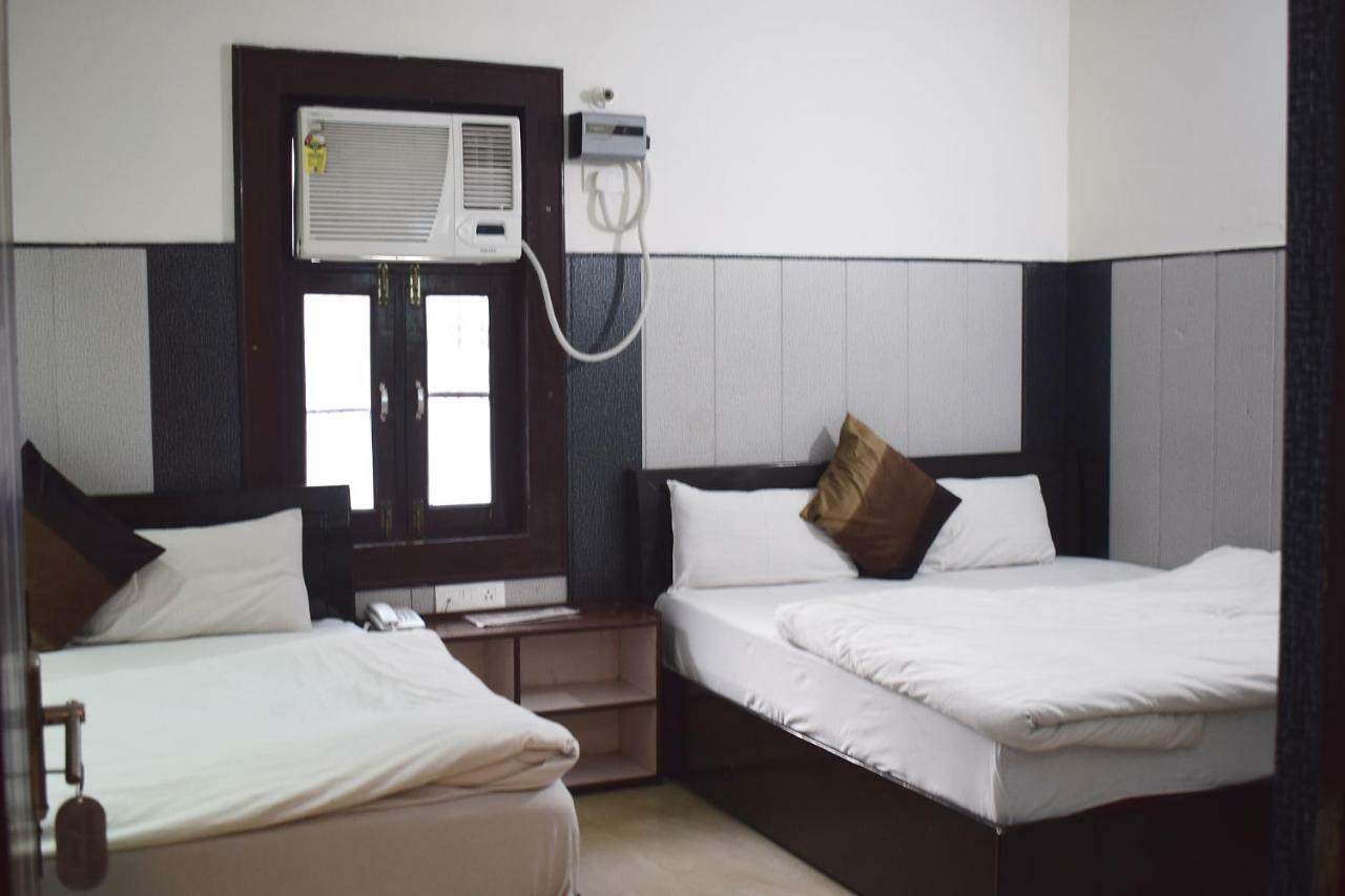 Hotel Thakur Ji Haridwār Zewnętrze zdjęcie